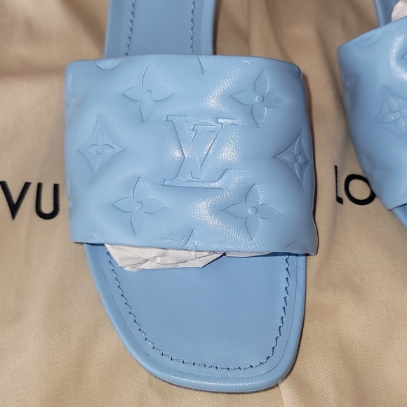Louis Vuitton Blue Revival 2in Heel Monogram Leather Mule Sandal - Picture 12 of 14